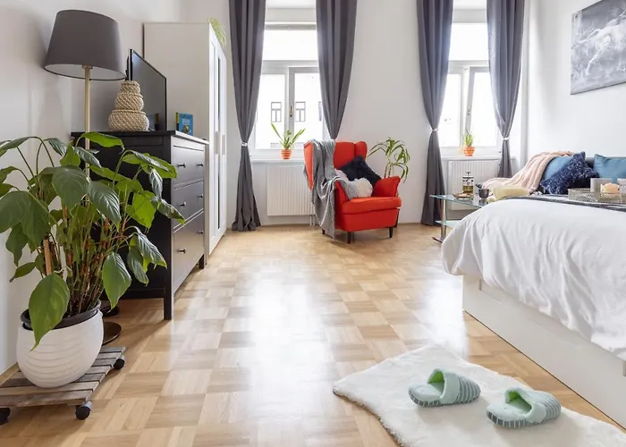 Yeshello Station Apartment